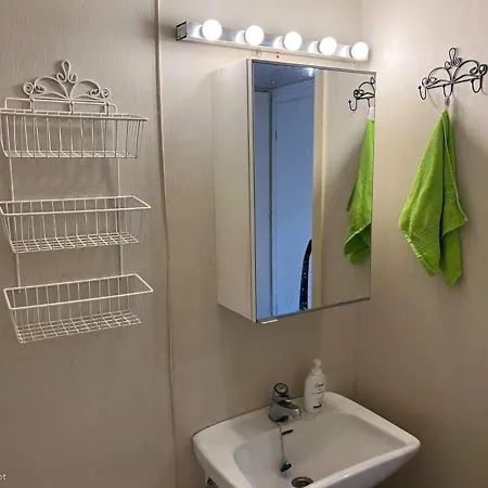 Ihana Meren Laehellae. Helsingfors