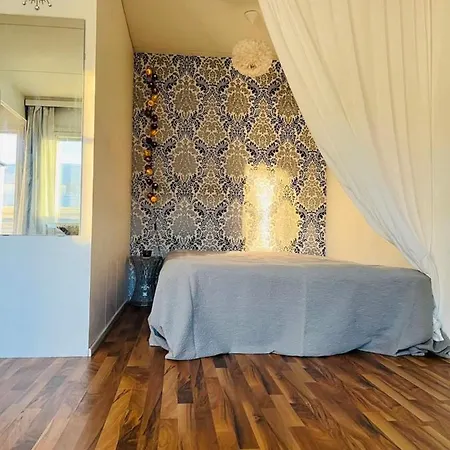 Ihana Meren Laehellae. Lejlighed *